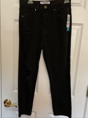 GOGO Men's Black Slim Straight Distressed Jeans
